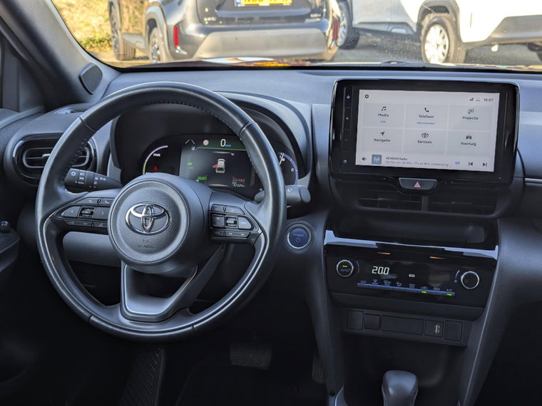 Vehicle Image 15