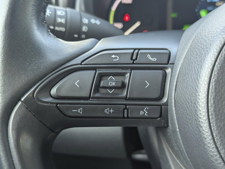 Vehicle Image 22