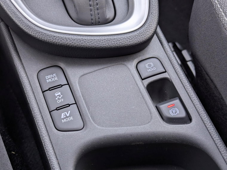 Vehicle Image 32