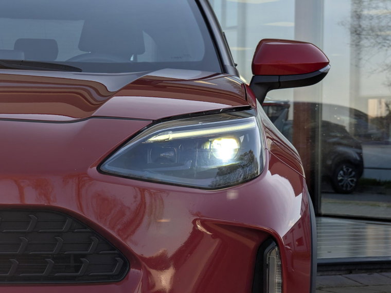 Vehicle Image 6