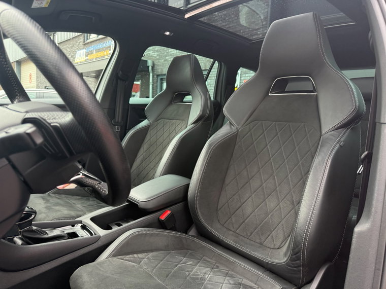 Vehicle Image 40