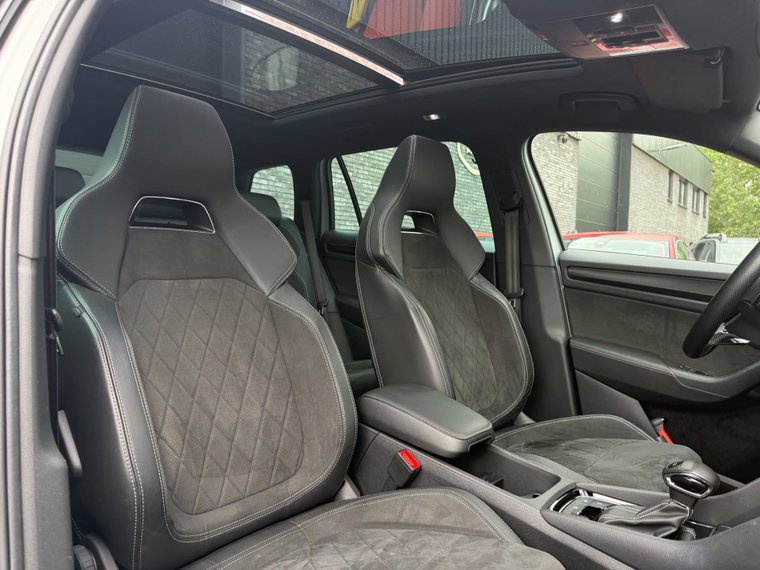 Vehicle Image 45