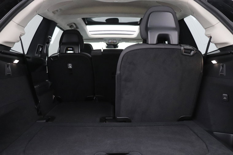 Vehicle Image 56