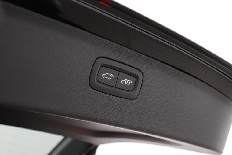 Vehicle Image 58