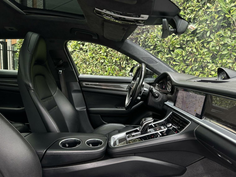 Vehicle Image 35