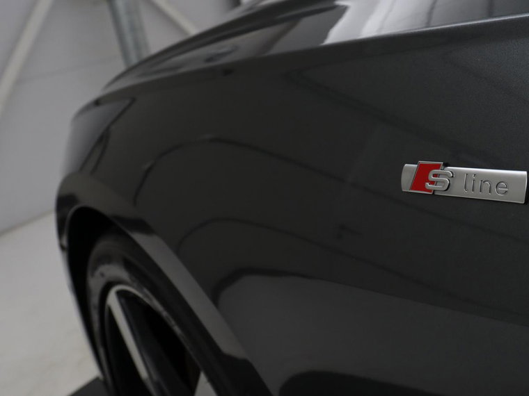 Vehicle Image 40