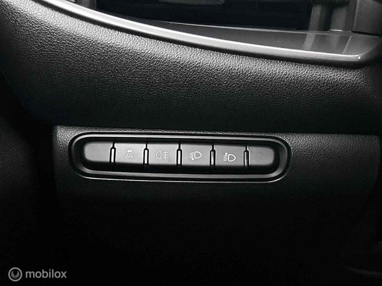 Vehicle Image 34