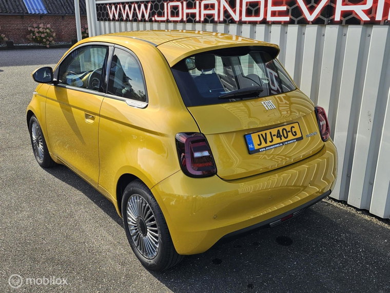 Vehicle Image 39