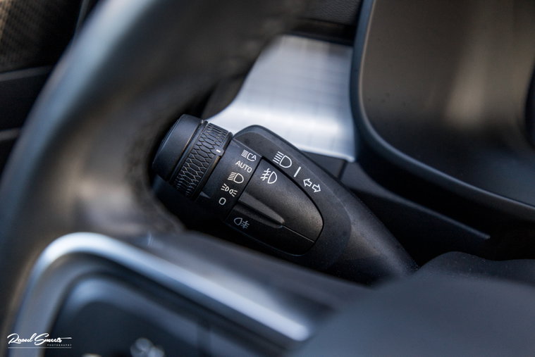 Vehicle Image 28