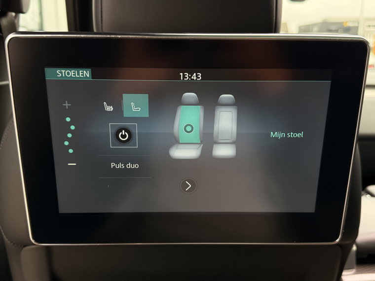 Vehicle Image 35