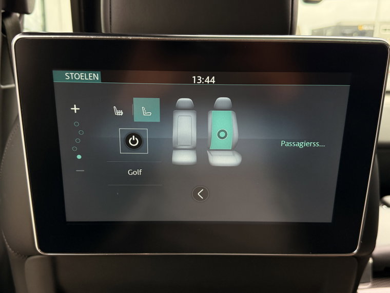 Vehicle Image 36