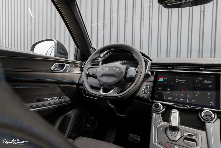 Vehicle Image 21