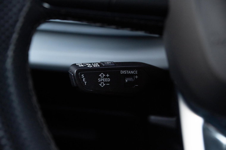 Vehicle Image 33