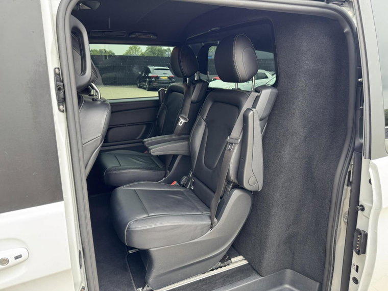 Vehicle Image 39