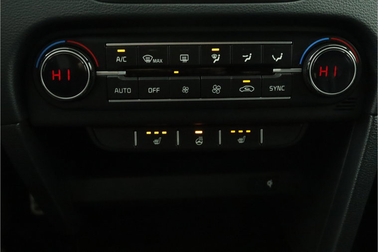 Vehicle Image 28