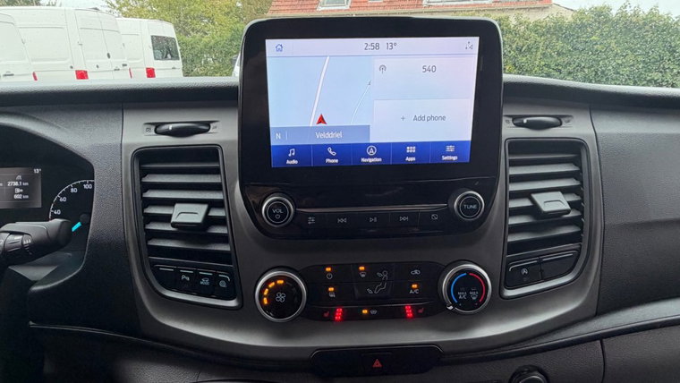Vehicle Image 21