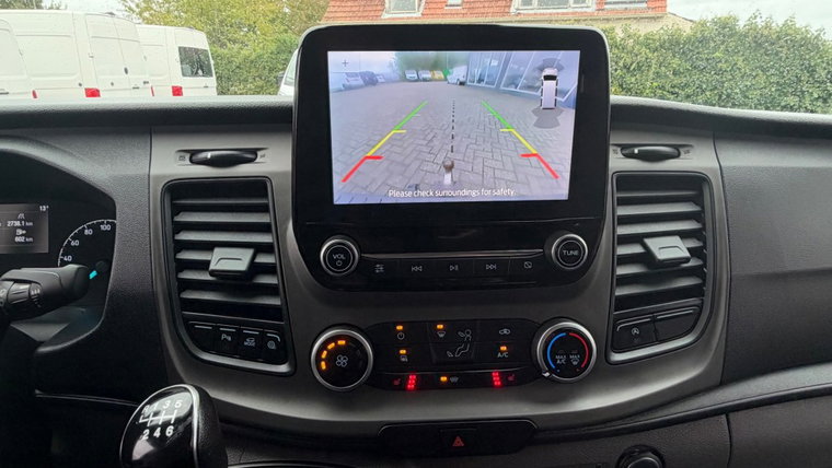 Vehicle Image 22