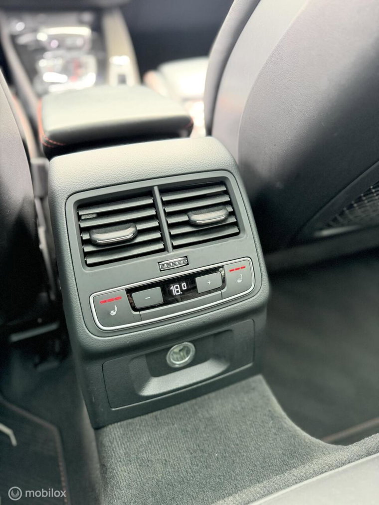 Vehicle Image 45