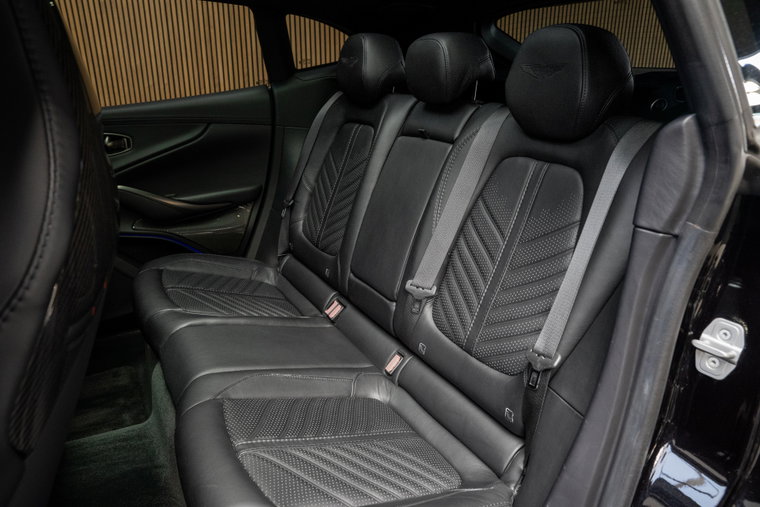 Vehicle Image 36