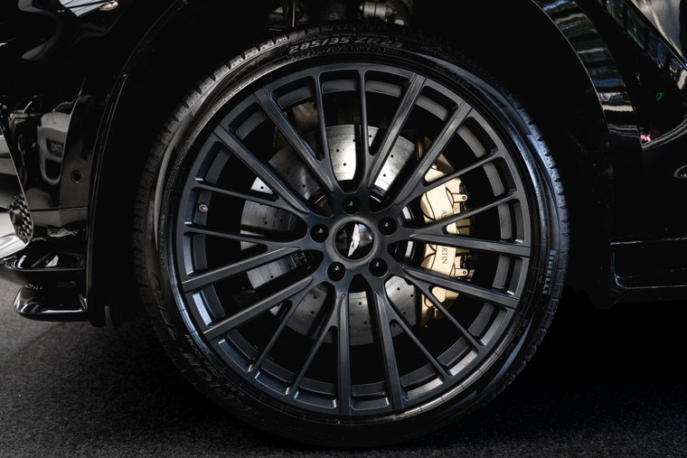 Vehicle Image 11