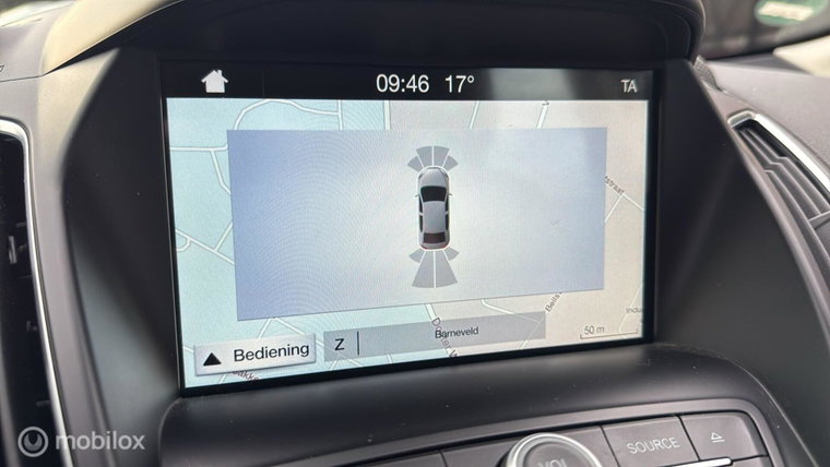 Vehicle Image 18