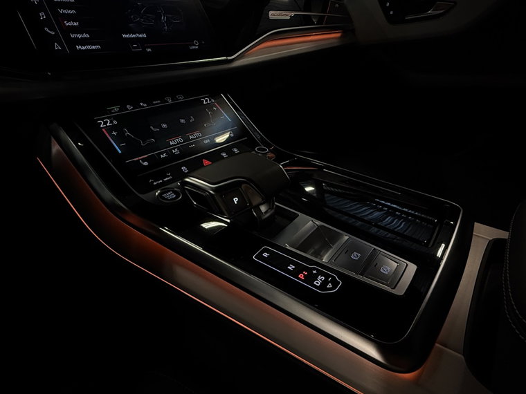 Vehicle Image 53