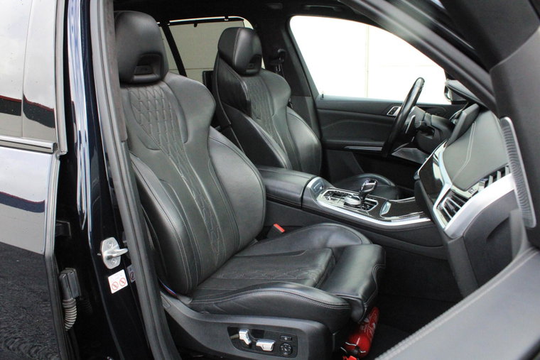 Vehicle Image 31
