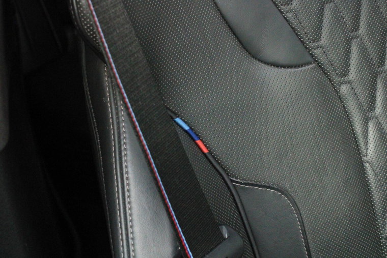 Vehicle Image 33