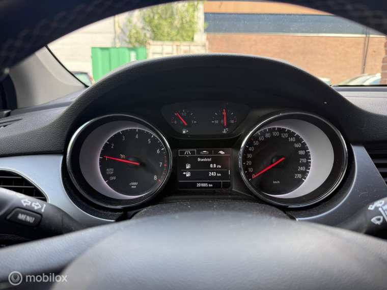 Vehicle Image 17