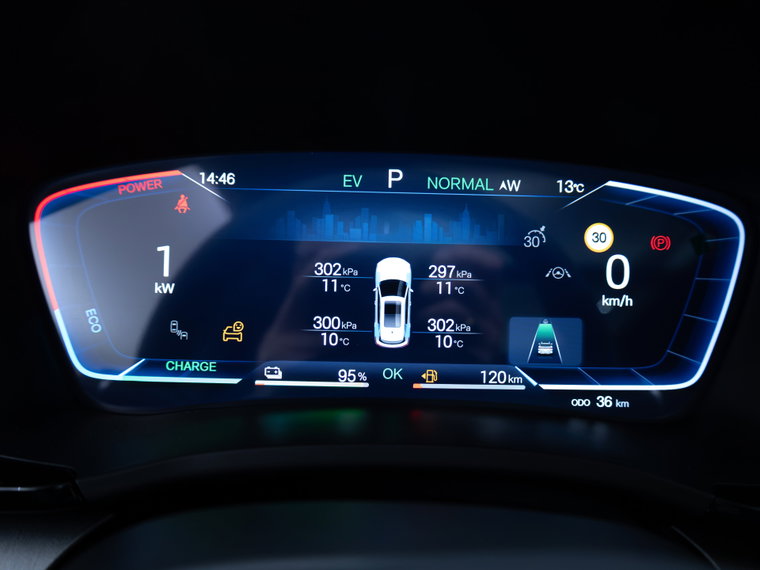Vehicle Image 21
