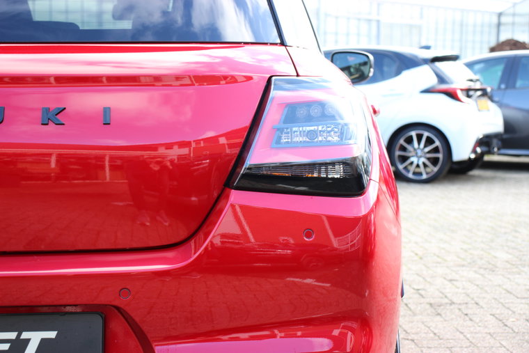 Vehicle Image 30