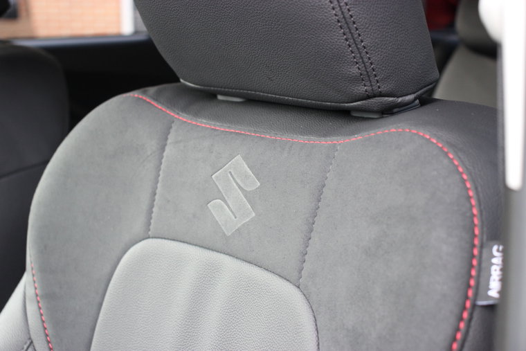 Vehicle Image 11