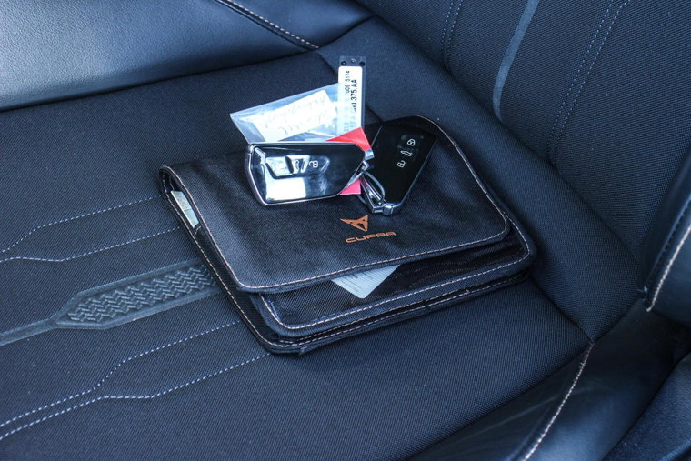 Vehicle Image 22