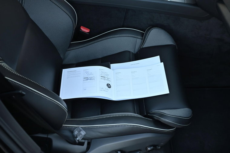 Vehicle Image 40