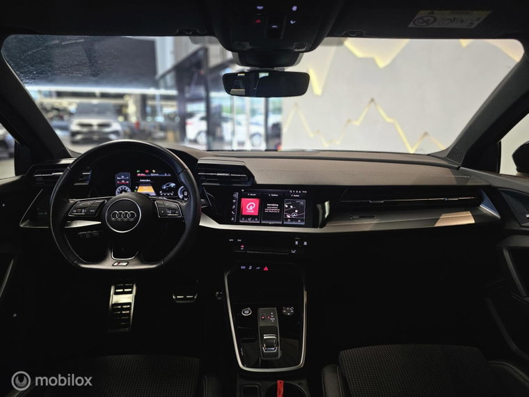 Vehicle Image 45