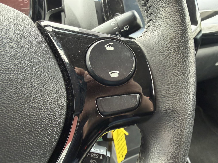 Vehicle Image 31