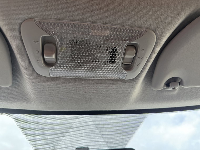 Vehicle Image 33