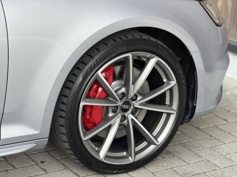 Vehicle Image 31