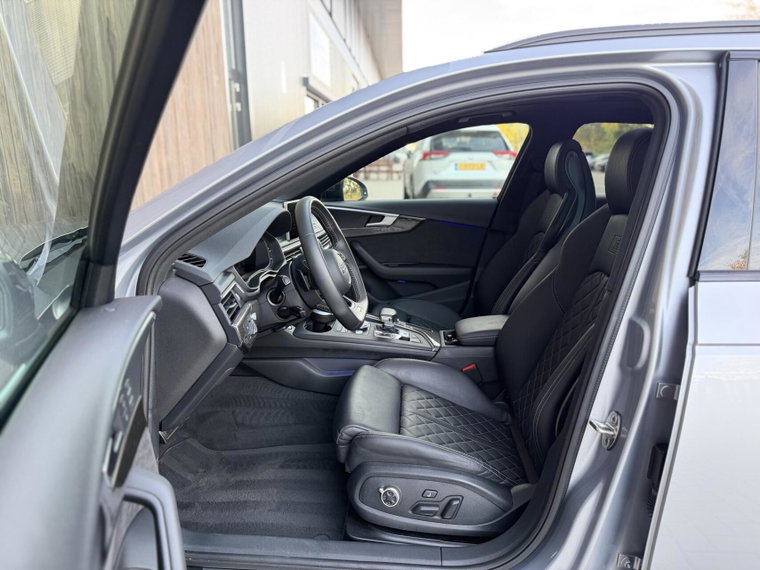 Vehicle Image 37