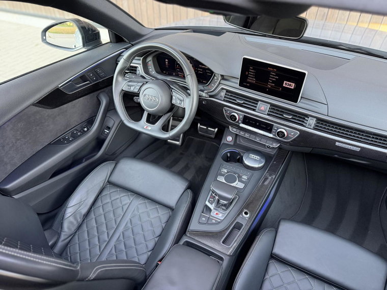Vehicle Image 50
