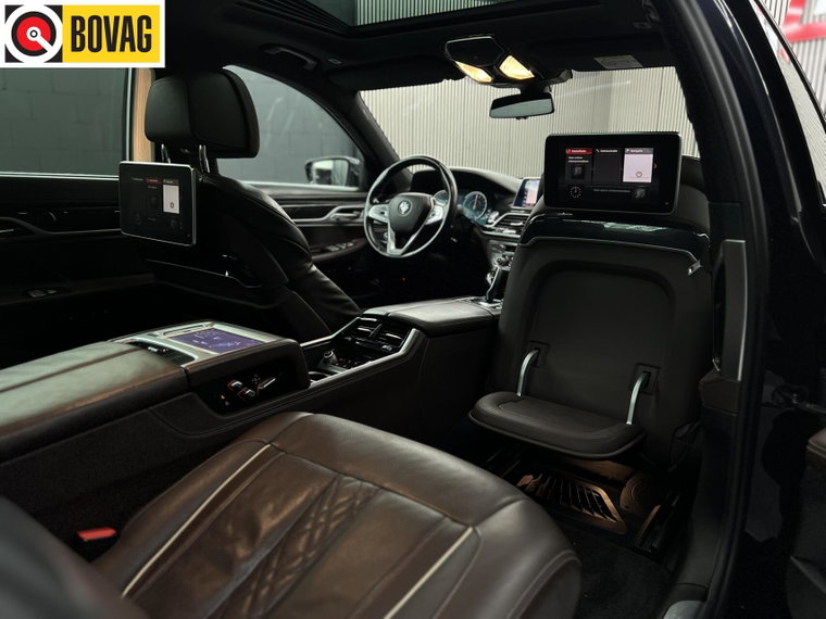 Vehicle Image 40