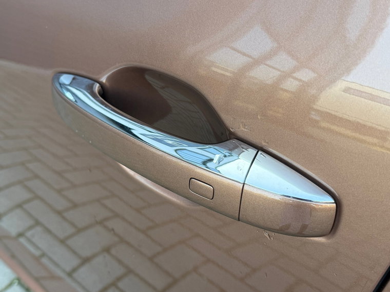 Vehicle Image 37