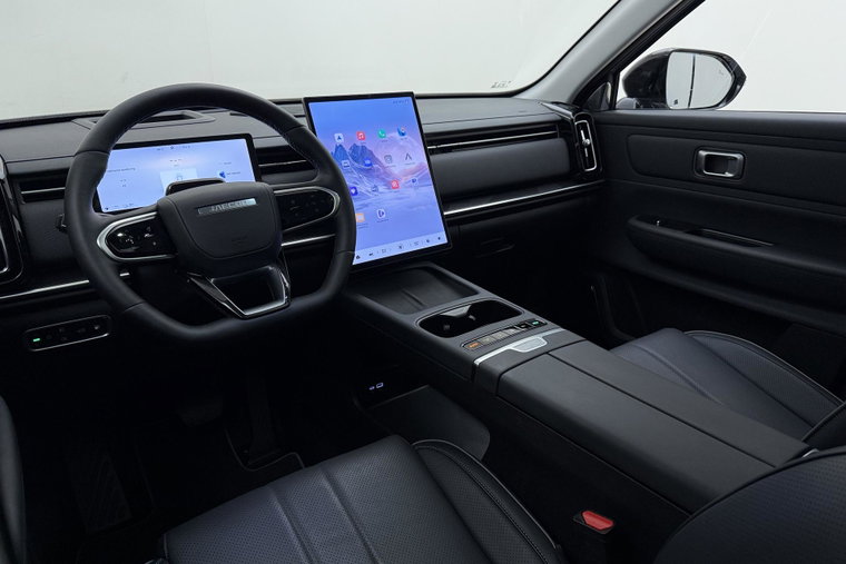 Vehicle Image 19
