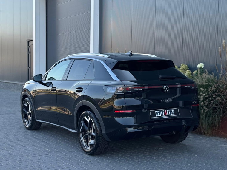 Vehicle Image 34