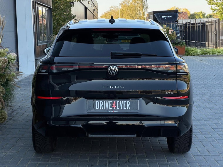 Vehicle Image 39
