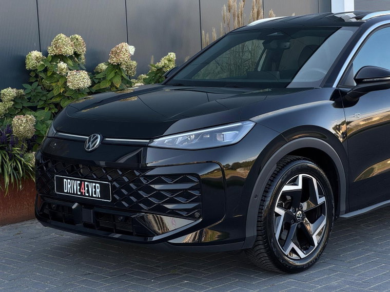 Vehicle Image 40