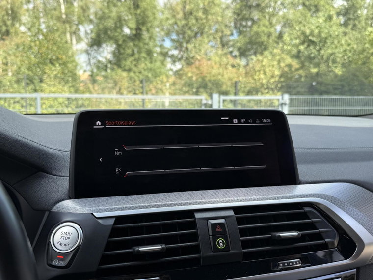 Vehicle Image 29