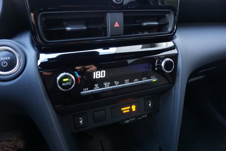 Vehicle Image 26