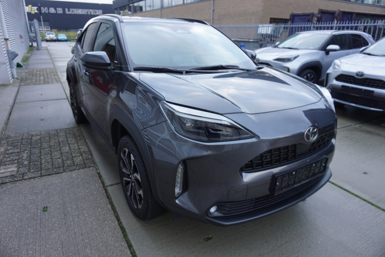Vehicle Image 7