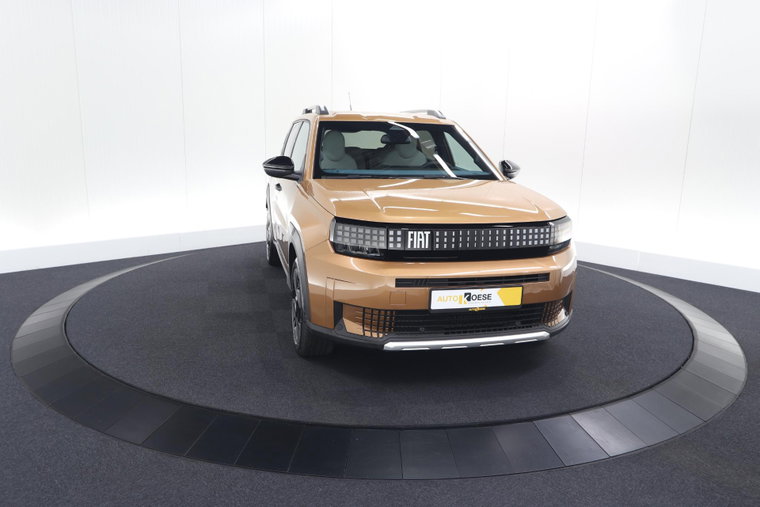 Vehicle Image 40